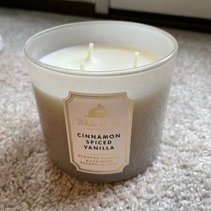 Cinnamon Spiced Vanilla - White Barn/Bath and Body Works 3 Wick Candle